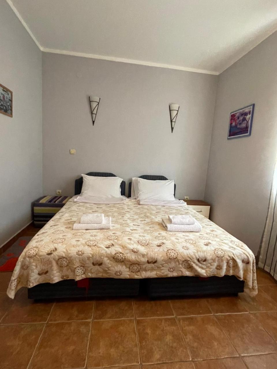 Apartments Villa-G Lustica Tivat Exterior foto
